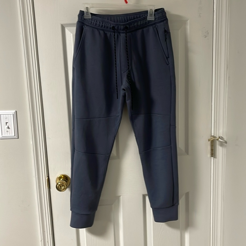 AE joggers